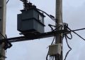 Baralandé–Lambanyi : EDG rétablit progressivement l&rsquo;électricité avec l&rsquo;installation d&rsquo;un nouveau transformateur
