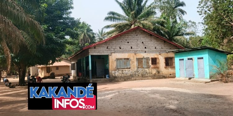 Boké : à Kankako, le délabrement du poste de santé inquiète les populations qui interpellent la nouvelle équipe communale de Bintimodia